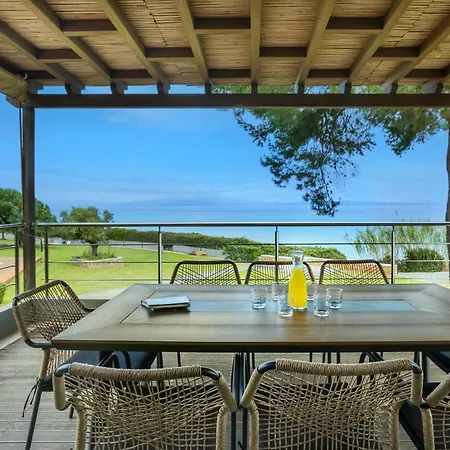 Villa Beyond *