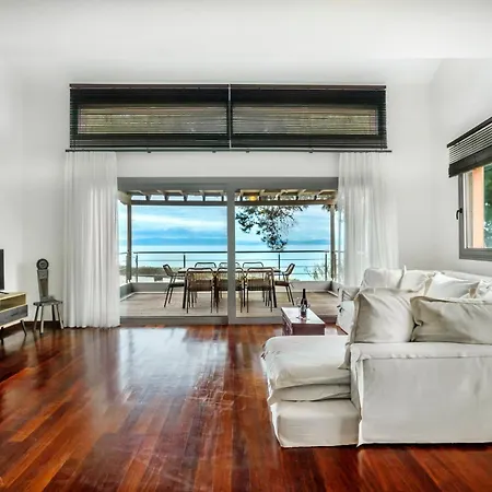 Beyond Villa Kassandra